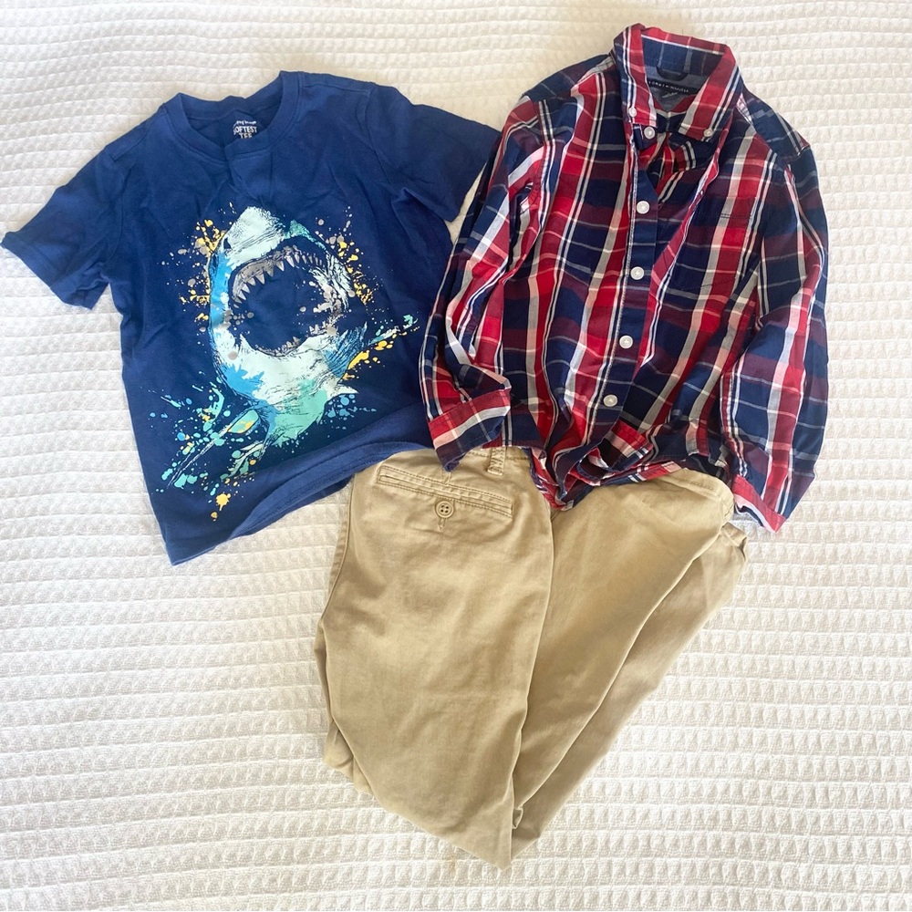 Boys size 6 fall clothing bundle GAP Tommy Hilfiger jumping beans